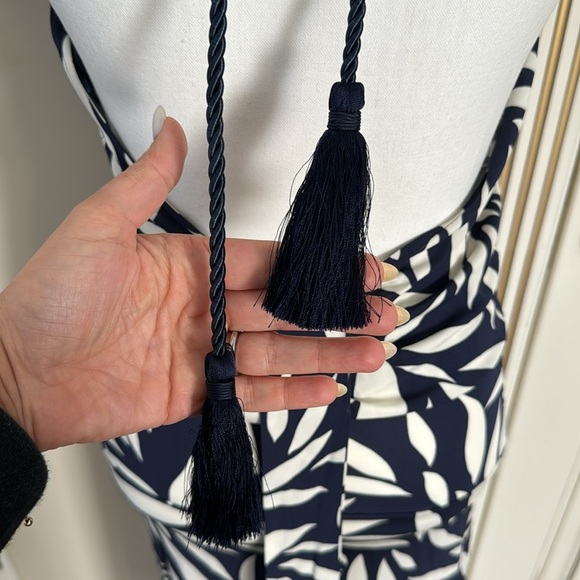 Ya-Ya Rayon Open-Back Dress Size L Fits Like M - Picture 6 of 9